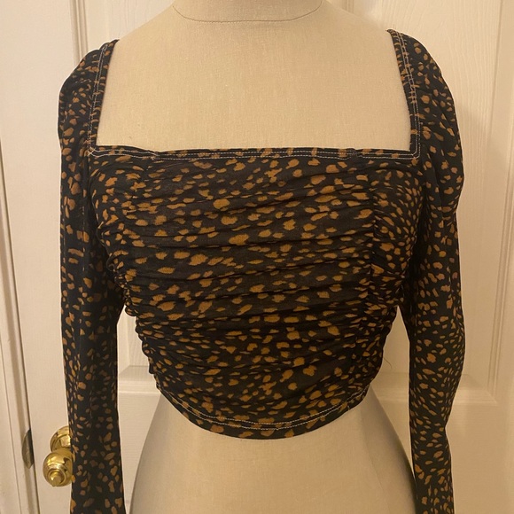 Topshop Ruched Dot Animal Print Crop Top - Picture 4 of 7